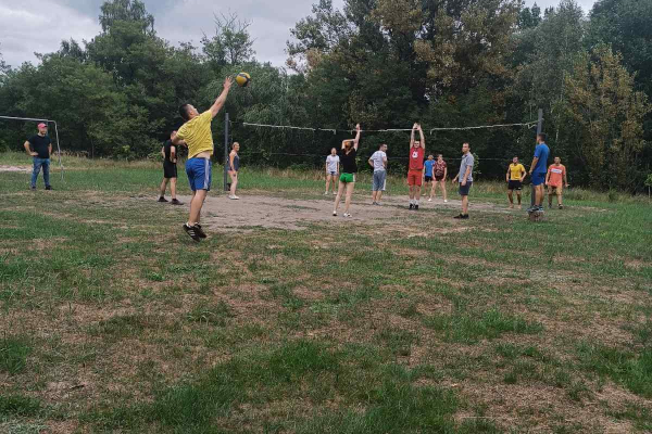 15